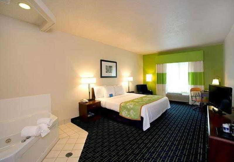 Fairfield Inn & Suites Traverse City Esterno foto